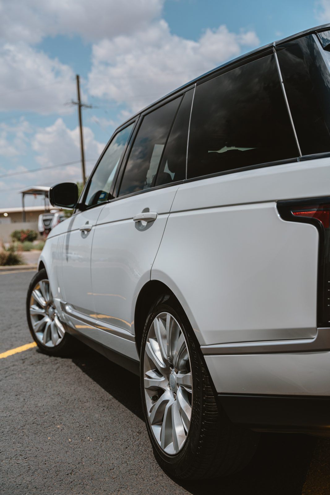 Finished Range Rover after dent repair